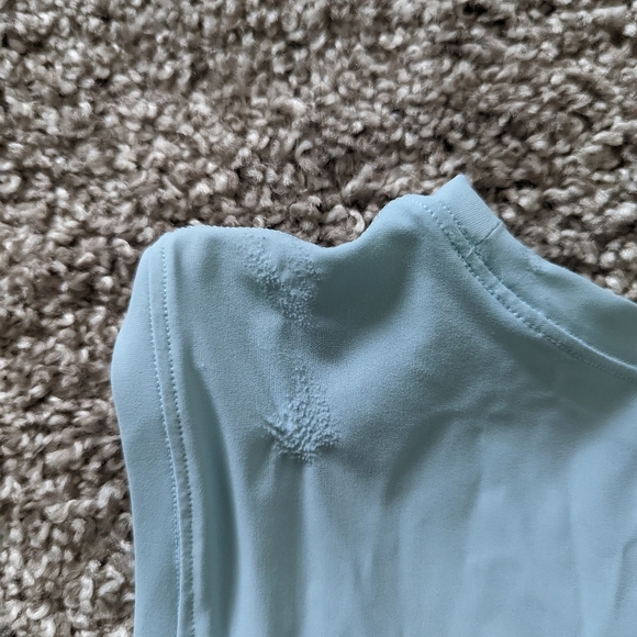 Lululemon High Neck Split Hem Run Tank - Picture 6 of 8